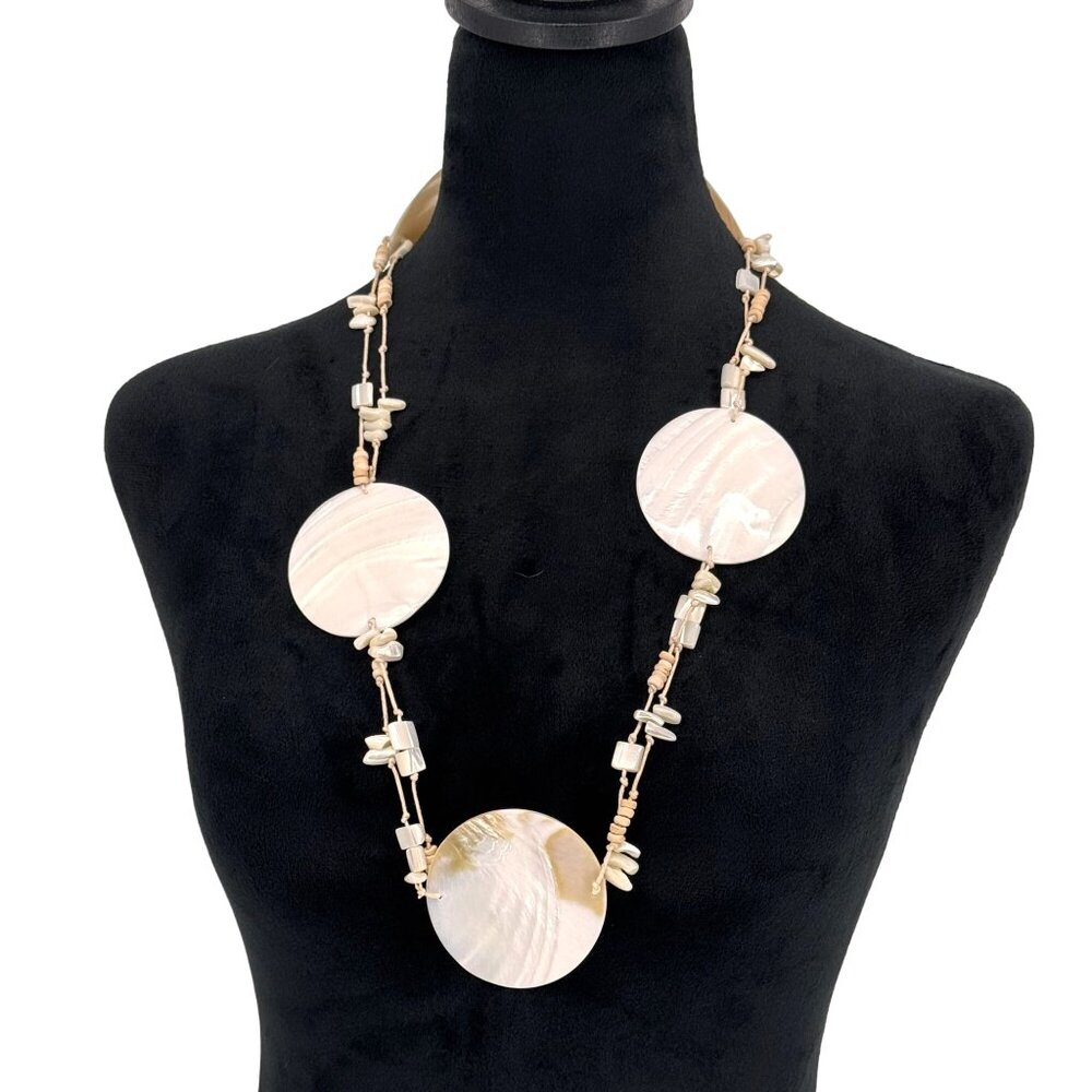 Vtg Shell Necklace Womens Boho Mother Pearl Shell Beaded Silver Toggle Clasp
